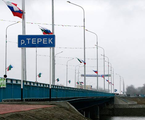 Во Владикавказе введен режим ЧС из-за затора на реке Терек 