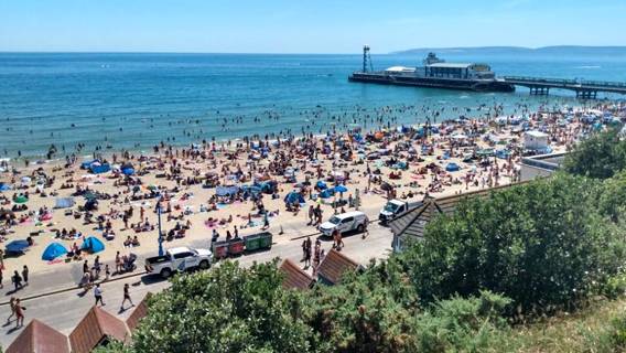 Водопроводные компании загрязнили пляжи в Англии и Уэльсе 3 тыс. раз за последний год