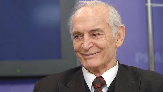 Воистину народный артист. К 90-летию со дня рождения Василия Ланового