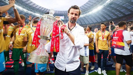 Вслед за Суперкубком и чемпионатом «Зенит» выиграл Кубок. А РПЛ приросла новичком «Акроном» 