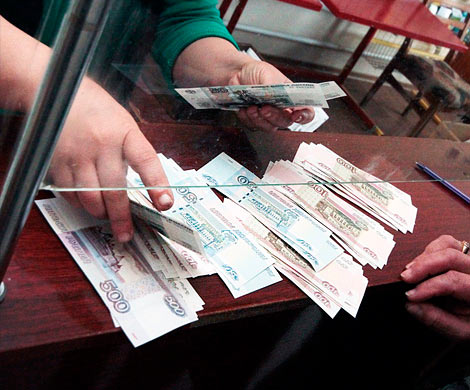 Выплата компенсаций вкладчикам покинувших Крым банков начнется 23 апреля