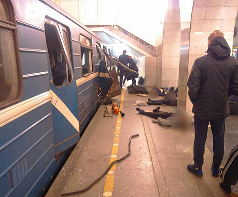 Взрыв в метро Петербурга. Есть погибшие
