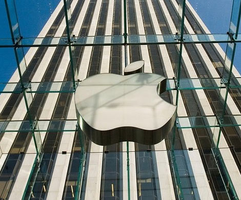 Wikileaks: Apple передает данные пользователей властям США