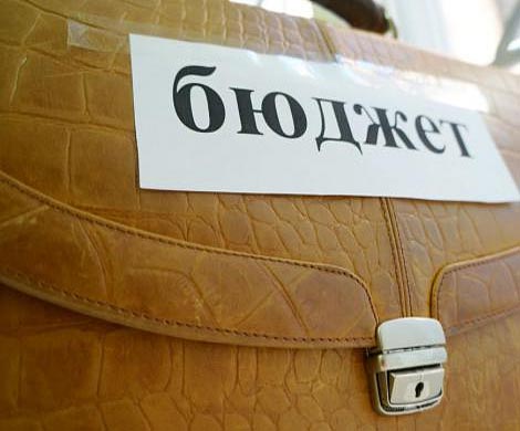 Хуже всего в России приходится расходам бюджета на  соцсферу и оборону 
