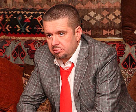 Якубовский и Костин жонглируют подмосковной землей
