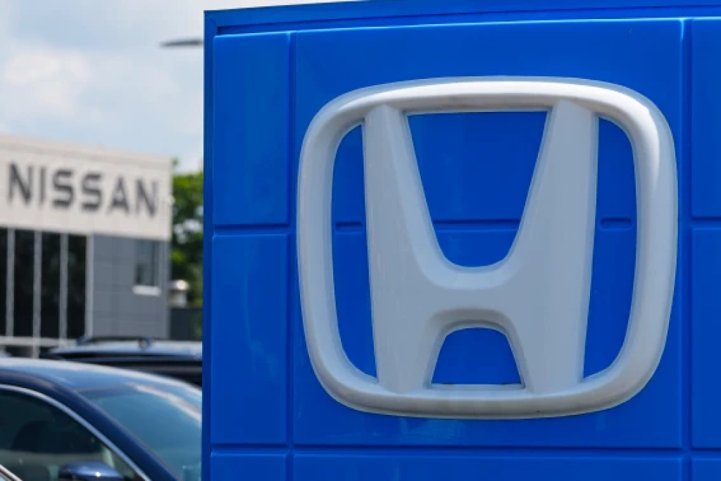 Японские гиганты объединяются: Nissan и Honda будут вместе создавать "умные" автомобили