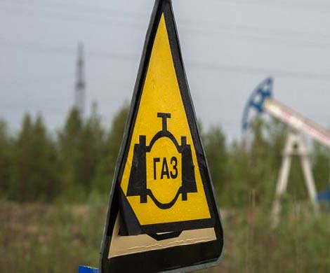Экспорт азербайджанского газа в РФ возобновится в следующем году