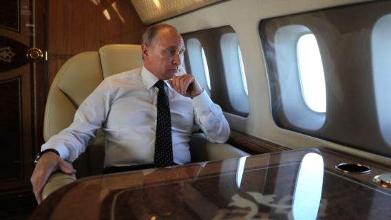 Юрий Швец: Путин обеспечил себе базу в Германии и готов уехать из России в любой момент