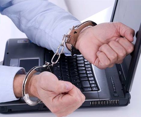 За цитаты в блогах и ретвиты можно будет попасть под суд