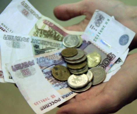 За себя и за того парня: пособия по безработице повысят за счет работающих россиян?