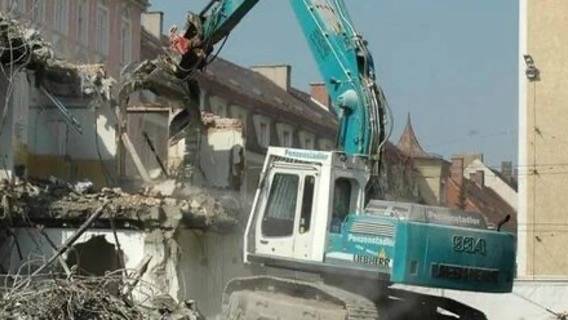 Закон о КРТ стал последним гвоздем в крышку гроба Смольного – политтехнолог Полежаев