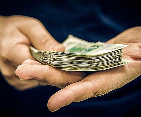 Замглавы полиции Хабаровска арестован по делу о взятке в 3 млн рублей