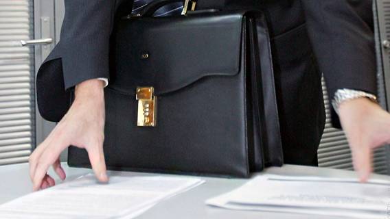 Зарплата федеральных чиновников США вырастет в среднем на 4,6% в январе