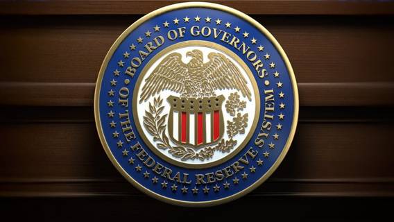 Зарплаты в США продолжают расти, что вызывает беспокойство у ФРС