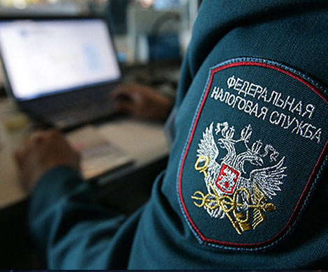 Живущим за границей россиянам разрешат не декларировать счета
