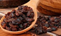 5 причин есть изюм каждое утро