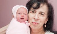 62-летняя москвичка родила здорового малыша 