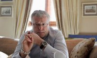 Пчелы против меда: у борца с офшорами Александра Лебедева обнаружили офшорные компании на Кипре