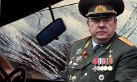 Генерал Шаманов попал под МАЗ
