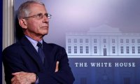 Администрация Трампа раскритиковала Энтони Фаучи за его комментарии о Covid-19