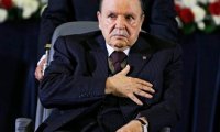 Алжир: президент Бутефлика уходит, но протесты продолжаются