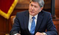 Атамбаев получил возможность сохранить власть в статусе премьера