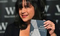 Автор «50 оттенков серого» пишет сценарий сиквела совместно с мужем