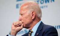 Байден сталкивается с новыми внутренними проблемами после саммитов в Европе