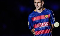 "Барселона" рассчитывает продлить контракт с Месси до конца месяца