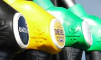 Белый дом может задействовать чрезвычайные резервы дизельного топлива для снижения цен