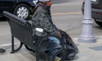 Бездомные в США: кризис углубляется