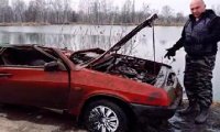 Блогер из Новосибирска завел ВАЗ, пролежавший на дне озера полгода