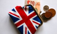 Британская экономика рушится с беспрецедентной силой из-за влияния коронавируса