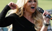 Бритни Спирс пообещала поклонникам новые хиты