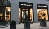 Burberry обновит свою стратегию для борьбы с конкурентами