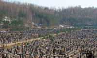 Бурные страсти «смиренного кладбища»