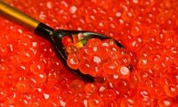Цены на красную икру начнут снижаться