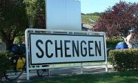 Чехия желает закрыть Шенген для мигрантов 
