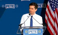Демократ Пит Буттиджич покинул предвыборную гонку за пост президента США 2020 года
