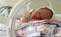 Дети, родившиеся недоношенными, меньше зарабатывают во взрослой жизни