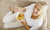 Диетологи рассказали, как похудеть после 40 лет