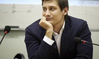 Дмитрий Гудков переживает за безопасность Кремля и президента