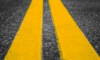 Дорожная разметка сменит цвет