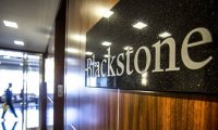 Фонд Blackstone сохранил ограничение на вывод средств