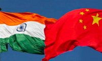 Главы Китая и Индии по-прежнему держатся поодаль друг от друга