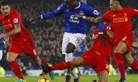 Гол Мане принес "Ливерпулю" победу над "Эвертоном"