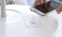 ИКЕА представила мебель с беспроводной подзарядкой для мобильных устройств  