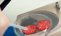 Искусственное мясо не поможет в борьбе с изменением климата