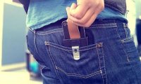 Исследователи советуют убрать телефон из кармана
