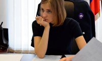 История Матильды живет: Поклонская просит помочь Путина, Учитель может подать в суд